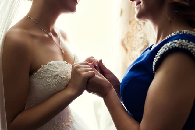 <p>A bride expects her retired art teacher mom to pay for her age-gap wedding (Getty Images)</p>